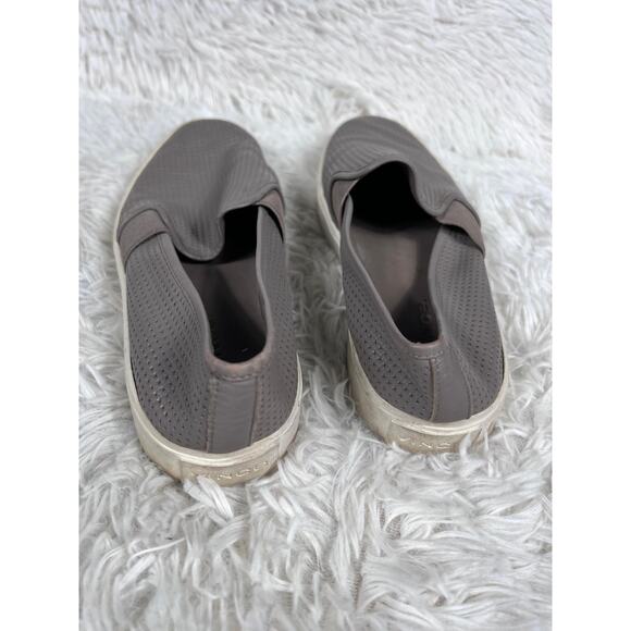 Vince Shoes Womens Size 6.5 Gray Perforated Slip-On Blair Sneakers Casual Taupe - Picture 6 of 13